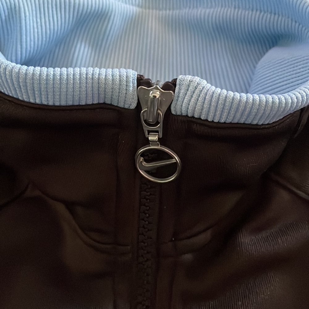 Nike track jacket - Picture 2 of 3
